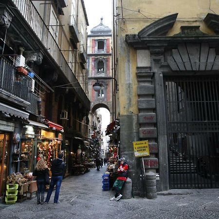 Alla Corte Del Re Dimora Storica Неаполь Экстерьер фото