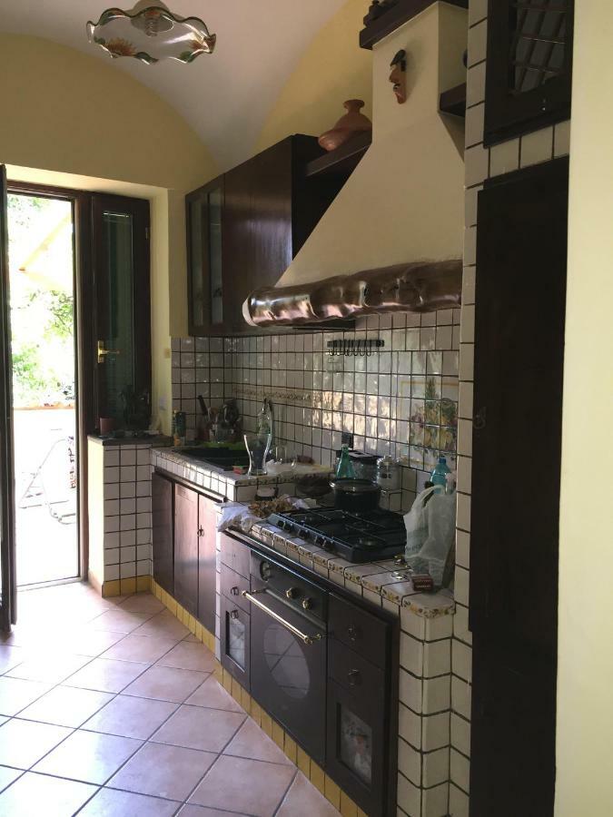 Alla Corte Del Re Dimora Storica Неаполь Экстерьер фото